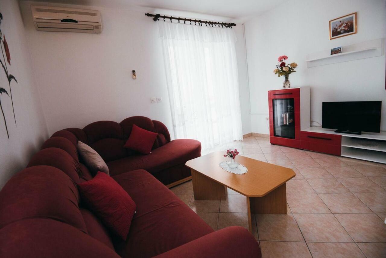 Apartmani Tamaris Vodice Exteriör bild